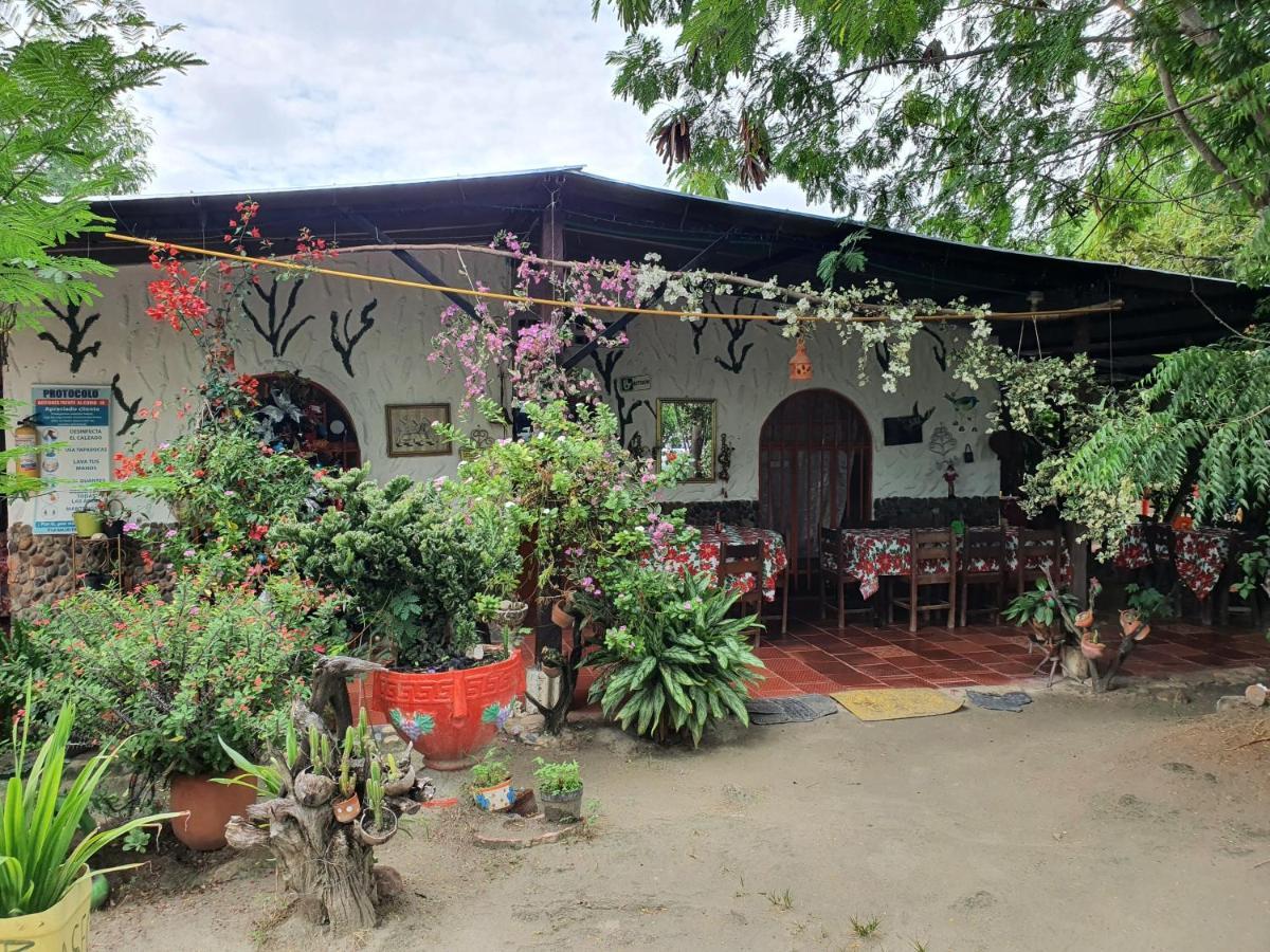 Alojamiento Casa De Campo Los Cactus วิลญาเวียคา ภายนอก รูปภาพ