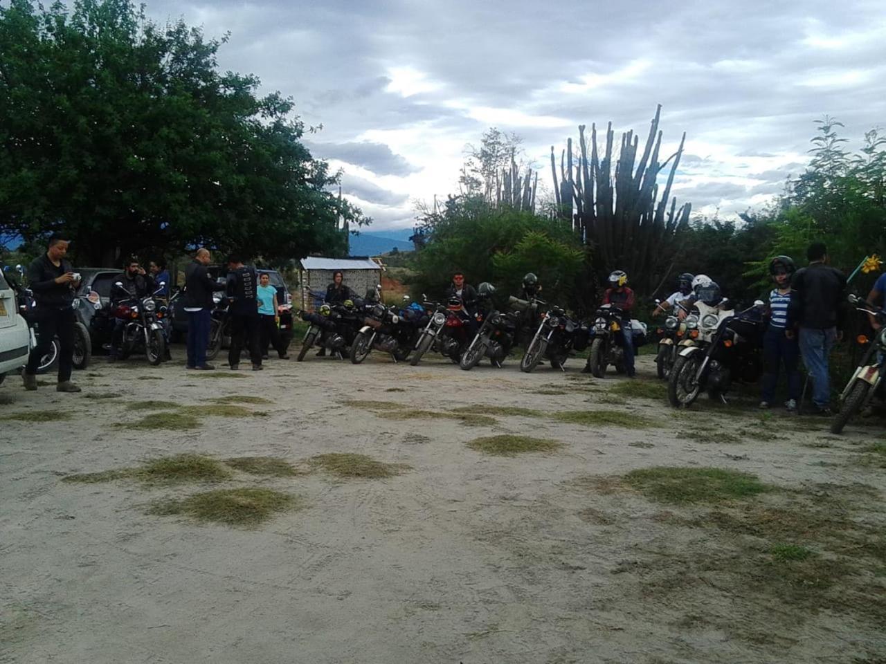 Alojamiento Casa De Campo Los Cactus วิลญาเวียคา ภายนอก รูปภาพ